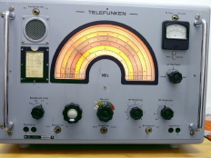 Telefunken E-127 KW4  007